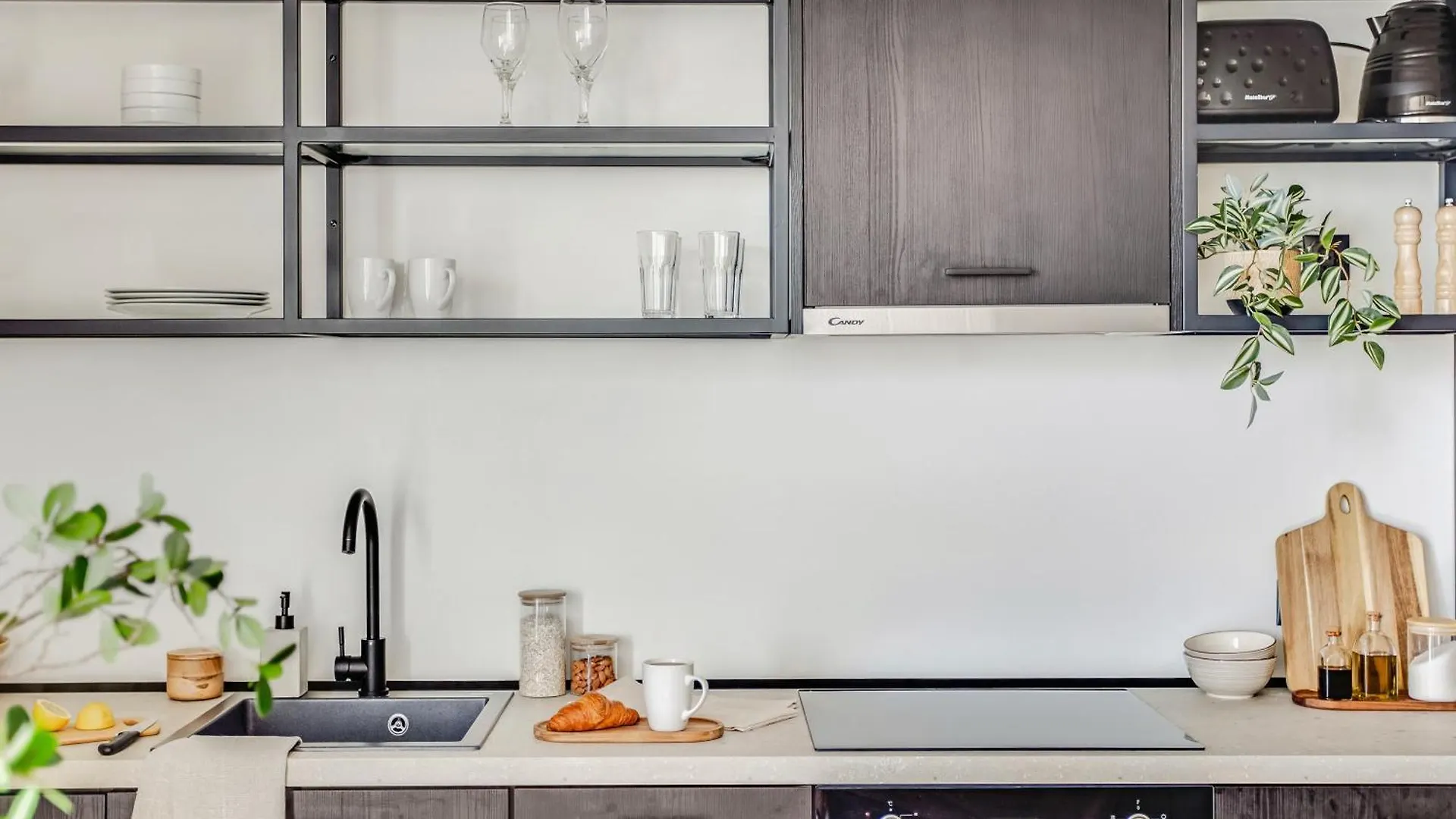 Sanders Arch Thessaloniki Apartman